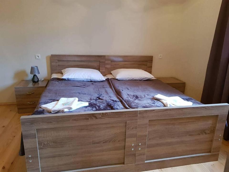Guesthouse Guram Baba Местія Екстер'єр фото