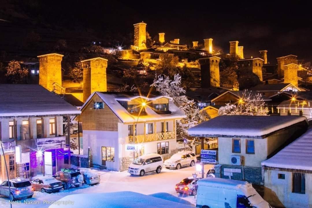 Guesthouse Guram Baba Местія Екстер'єр фото